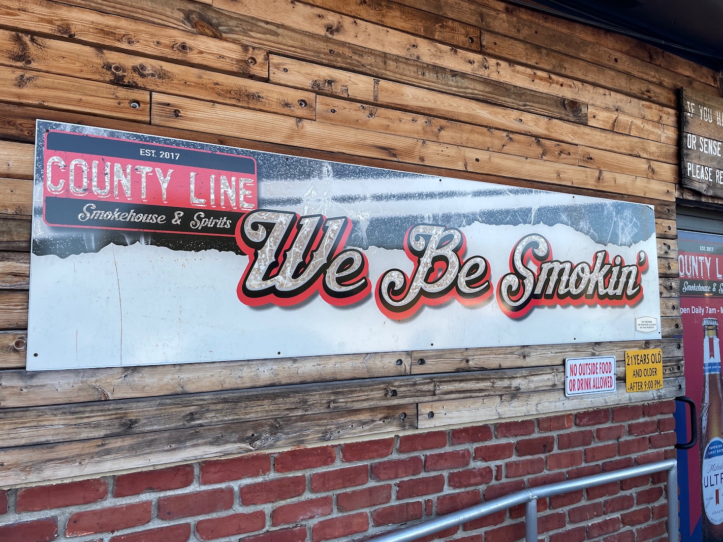 County Line Smokehouse Weirsdale — Great BBQ, Generous Portions, and Friendly Service